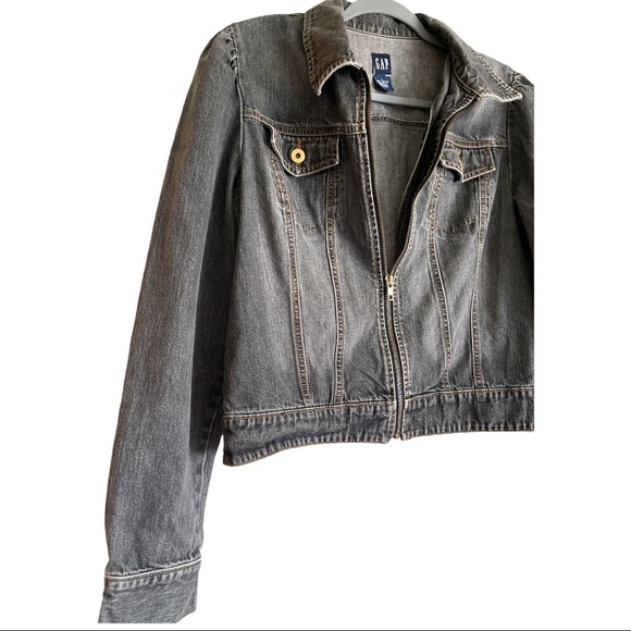 Gap Jacket - Picture 3 of 4